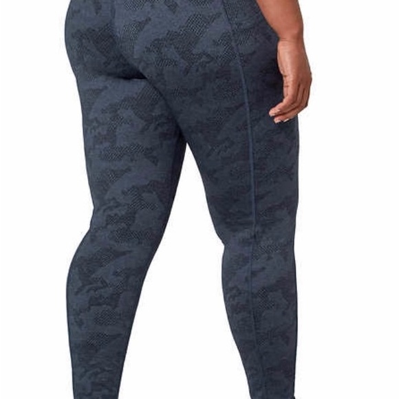 Mondetta Ladies' Brushed Jacquard Legging Size XL 16
NEW with Tag - Picture 4 of 6